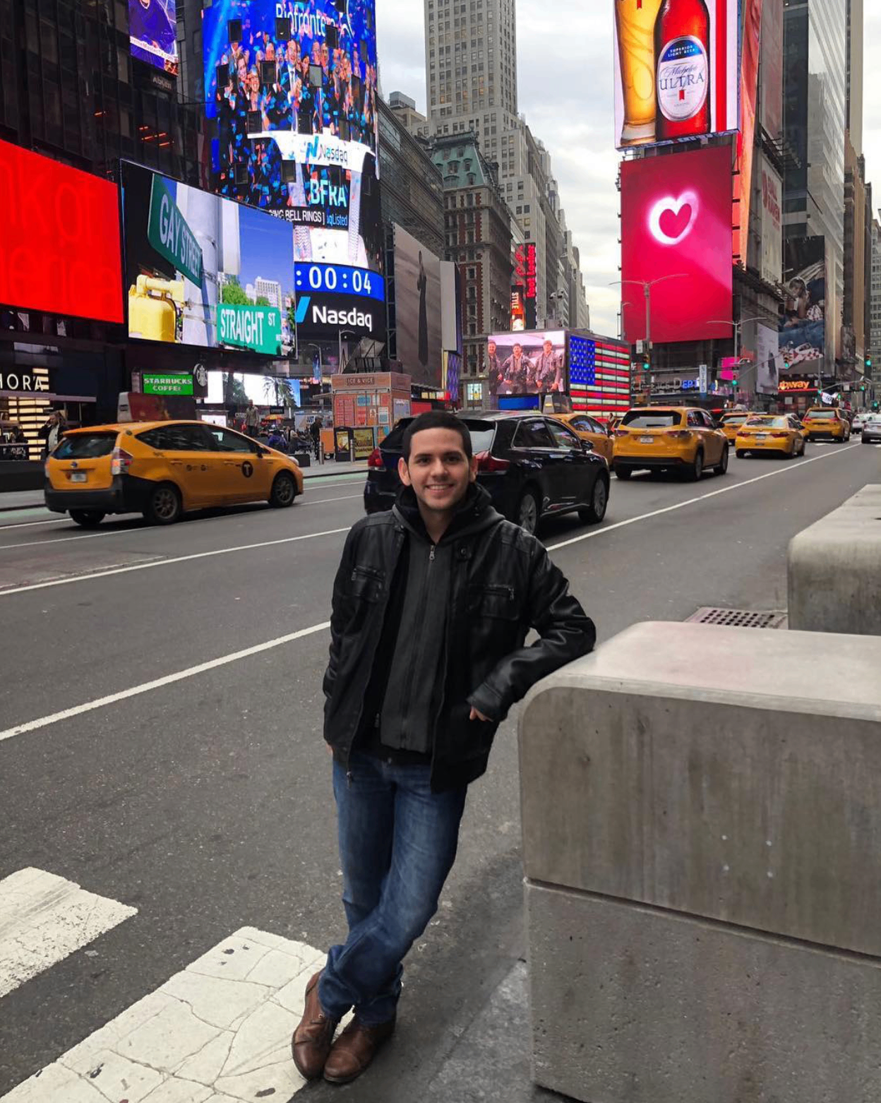 Douglas Torres, cliente de Pasaporte Visado — Viajó a New York
